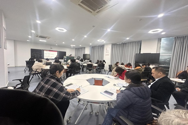 文章附图