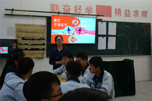 文章附图