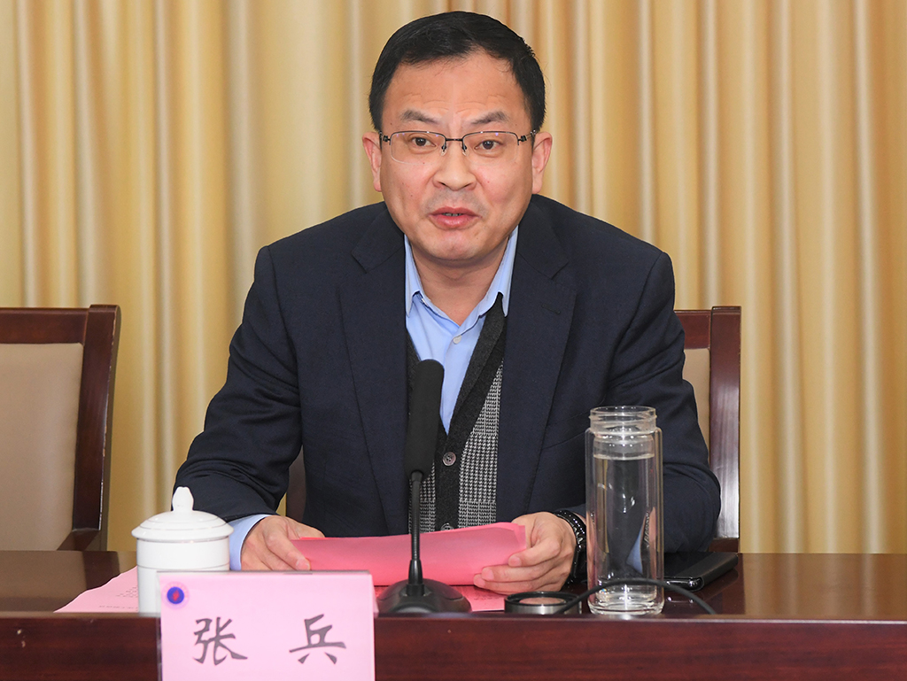 文章附图